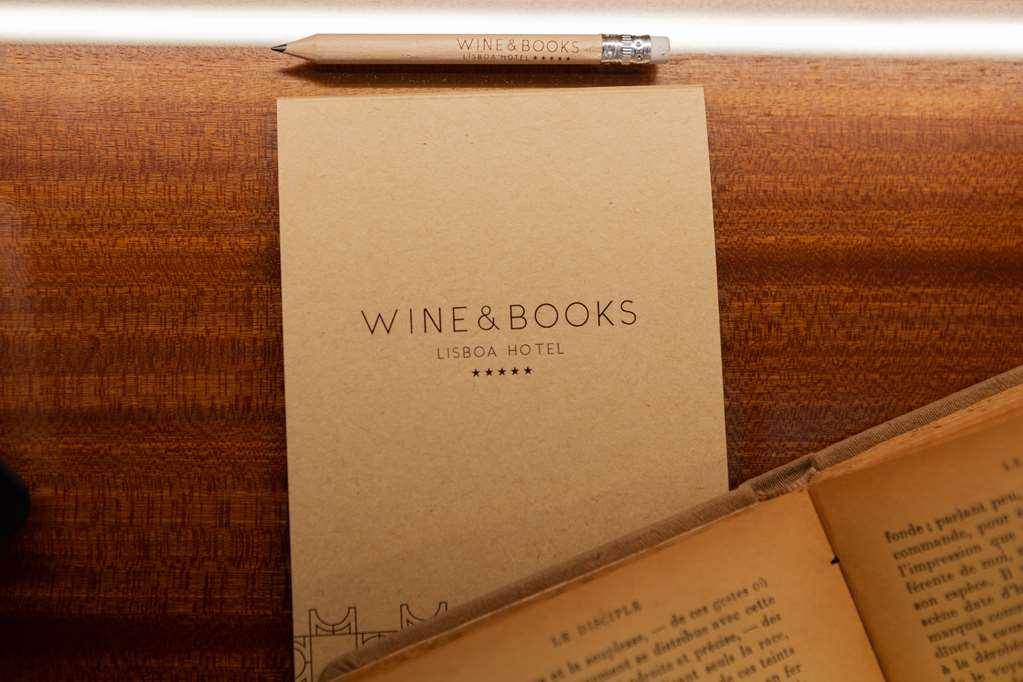 Wine & Books Lisboa Hotel الغرفة الصورة Wine and Books