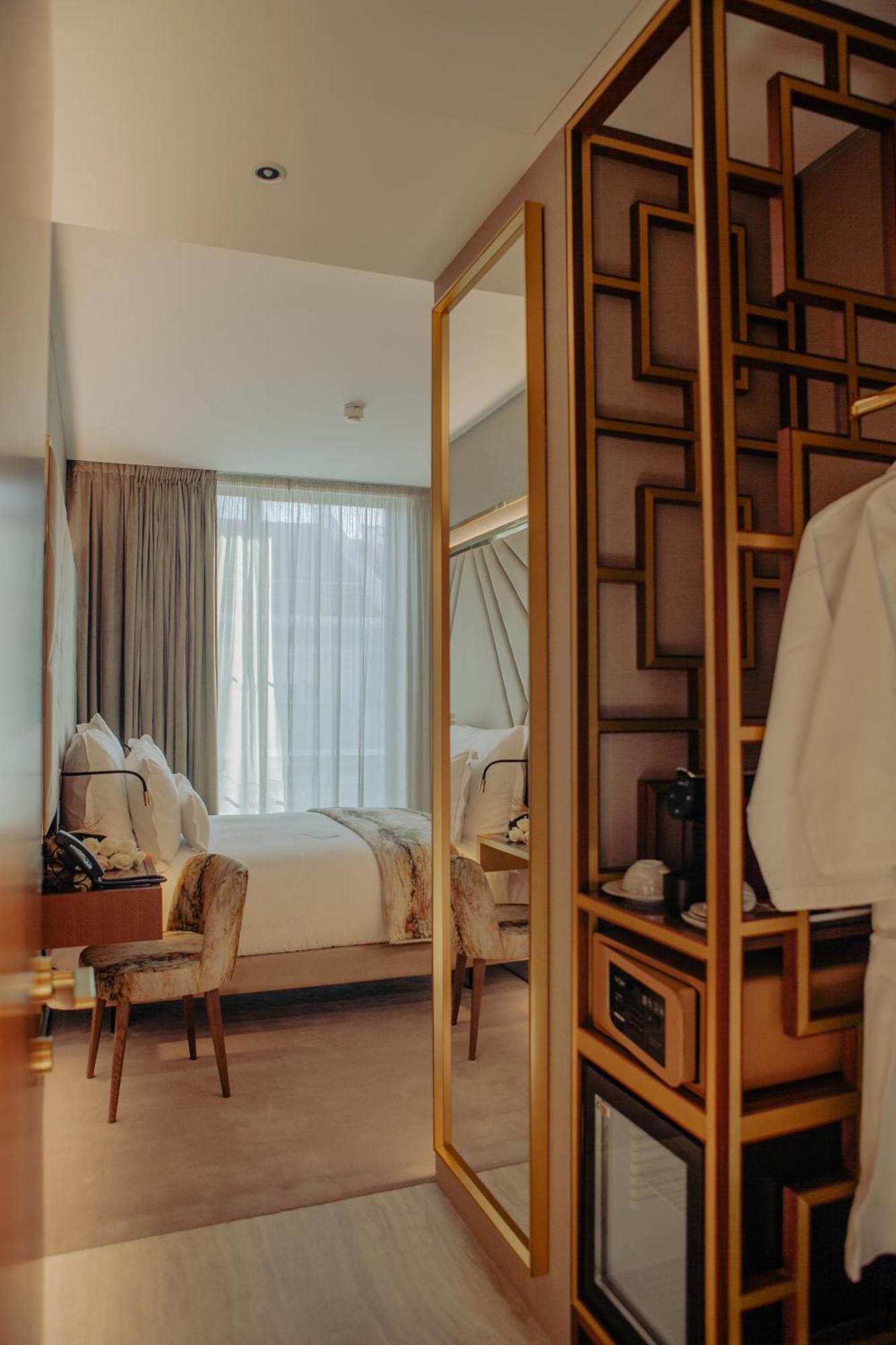 Wine & Books Lisboa Hotel المظهر الخارجي الصورة Deluxe Room